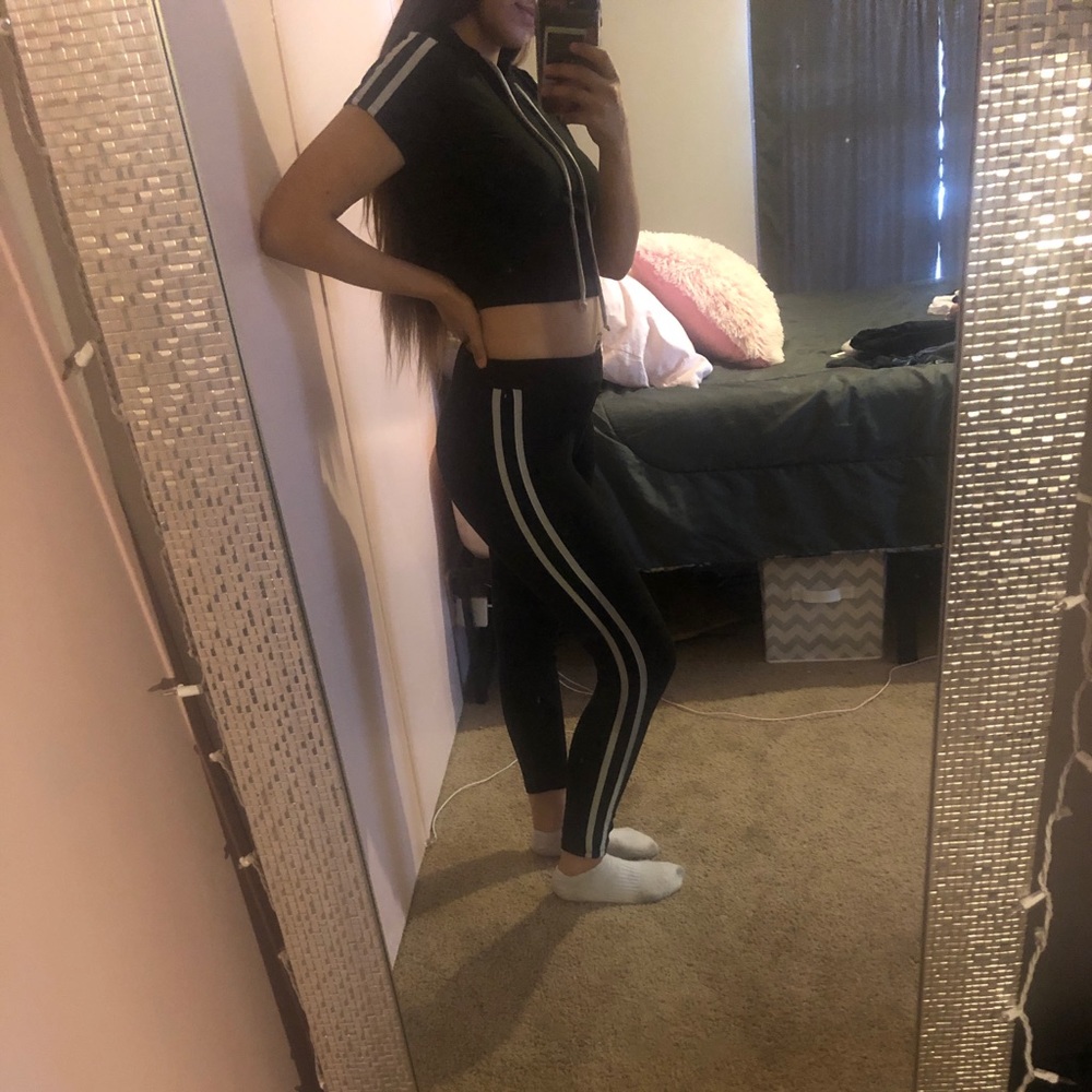 CROP TOP SET